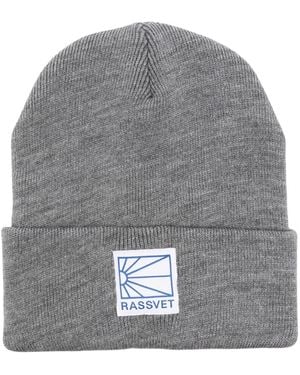 Rassvet (PACCBET) Logo Tag Beanie Mütze Mit Gesticktem Logo - Grau
