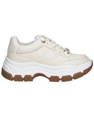 Guess Trainers - White