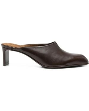 KHAITE Heeled Mules - Marrón