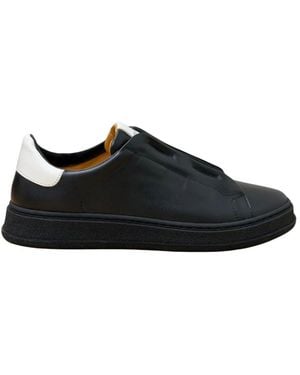 Kiton Schoenen ,Zwart ,Slippers