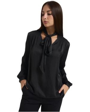 Manila Grace Schwarze Langarm V-Ausschnitt Bluse