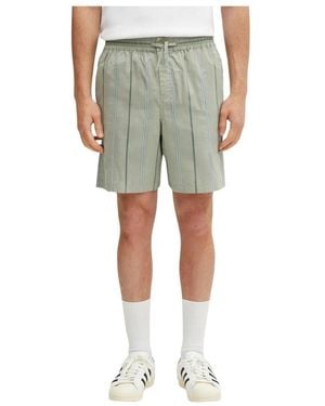Maison Kitsuné Korte Broeken ,Groen ,Katoen Shorts Met Elastische Tailleband