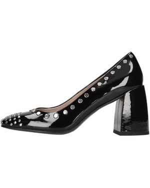 Bibi Lou Court Shoes - Black