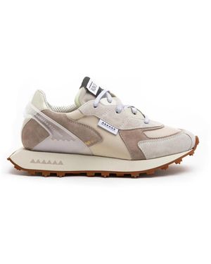 RUN OF Trainers - White
