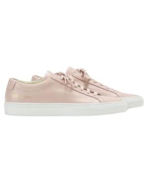 Common Projects Blush Leren Sneakers Met Witte Zool - Naturel