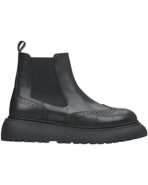 ESTRO Chelsea Boots - Black