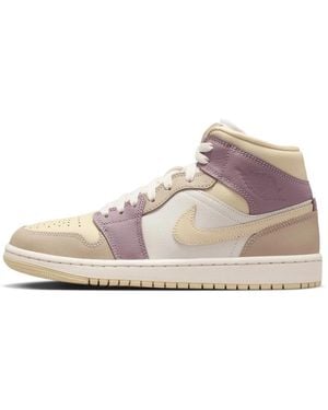 Nike Sport Shoes - Neutro