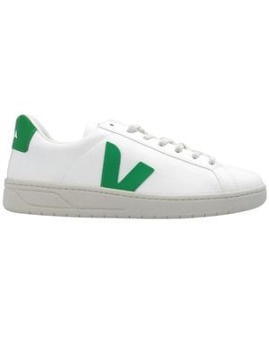 Veja Trainers - Green