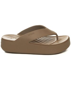 Crocs™ Getaway Platform Flip - Bruin