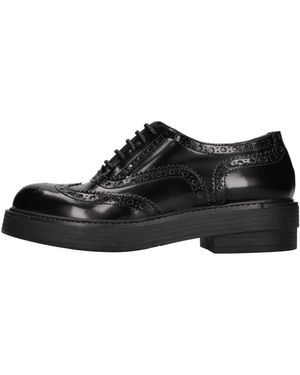 Strategia Laced Shoes - Black