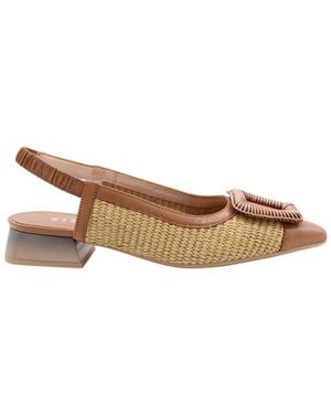 Hispanitas Court Shoes - Brown