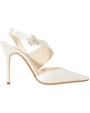Manolo Blahnik Pumps - White