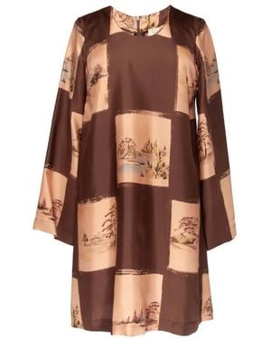 Momoní Short Dresses - Marrón