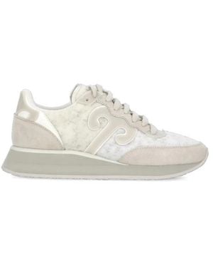 Wushu Ruyi Sneakers - White