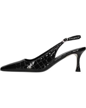 N°21 With Heel - Black