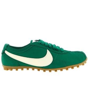 Nike Sport Shoes - Vert