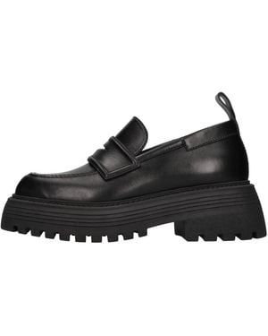 3Juin Loafers - Black