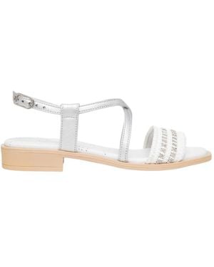 Nero Giardini Flat Sandals - White
