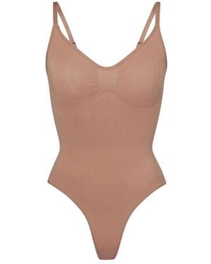 Skims Tops ,Nylon Seamless Sculpt Thong Bodysuit - Bruin