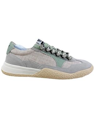 Emanuélle Vee Sneakers - Gray