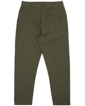 Universal Works Militaire Chino - Groen