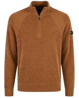 Peuterey Turtlenecks - Marrón