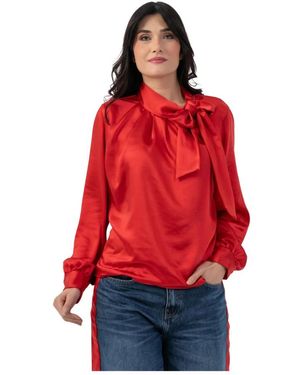 Kocca Overhemden ,Rood ,Leer Glanzende Top Met Lange Mouwen En Strik