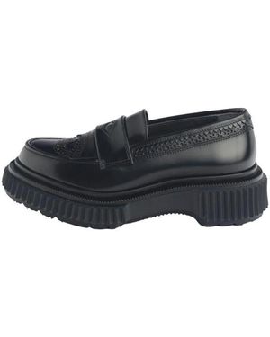 Adieu Schwarze lederperforierte mokassin-schuhe