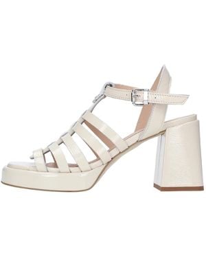 Janet & Janet High Heel Sandals - Metálico