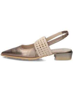 Hispanitas Court Shoes - Brown