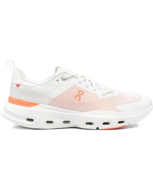 On Shoes Weiße Sneakers Mit Logodetail