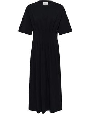 Gestuz Maxi Dresses - Negro