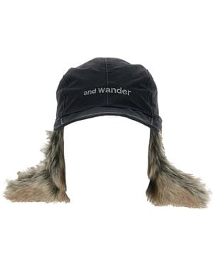 and wander Accessoires ,Zwart ,Polyester Waterdichte Oorflapmuts