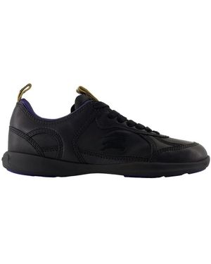 Burberry Zwarte Leren Sneakers