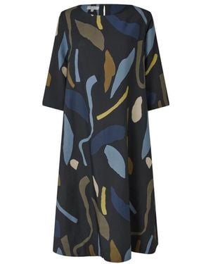 Masai Midi Dresses - Black