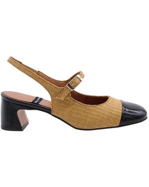 Ángel Alarcón Court Shoes - Brown