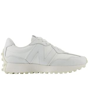 New Balance Weiße Ledersneaker Stil 327