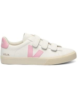 Veja Trainers - Pink