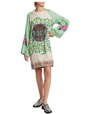 ME 369 Short Dresses - Verde