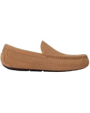 UGG Loafers - Marrón