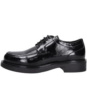 Emanuélle Vee Laced Shoes - Black