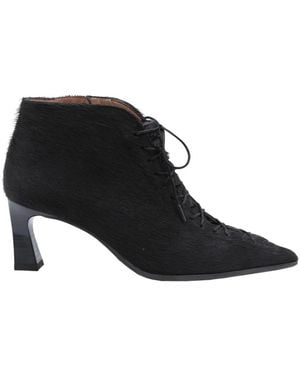 Hispanitas Heeled Boots - Black