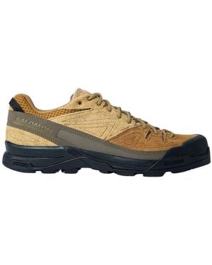 Salomon Trainers - Brown