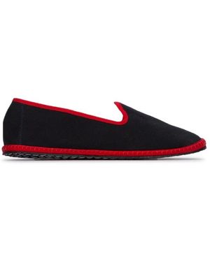 Vibi Venezia Schoenen ,Zwart ,Klassieke Loafers Voor Tijdloze Stijl - Rood