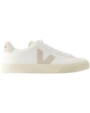 Veja Trainers - White