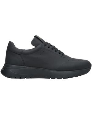 ESTRO Trainers - Black