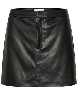 Part Two Short Skirts - Negro