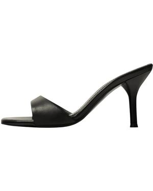 L37 Heeled Mules - Negro