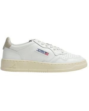 Autry Schoenen ,Grijs ,Leer Medalist Lage Sneakers - Wit