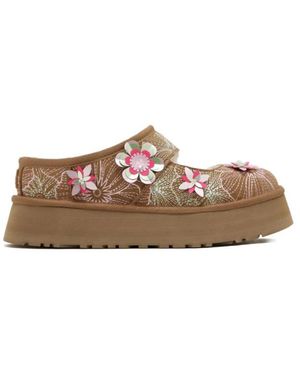 UGG Slippers - Marrón